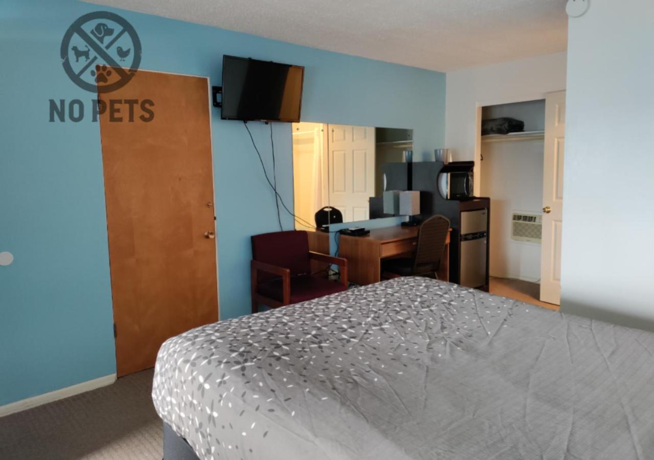 Eight Bar B Motel Wilbur Екстер'єр фото